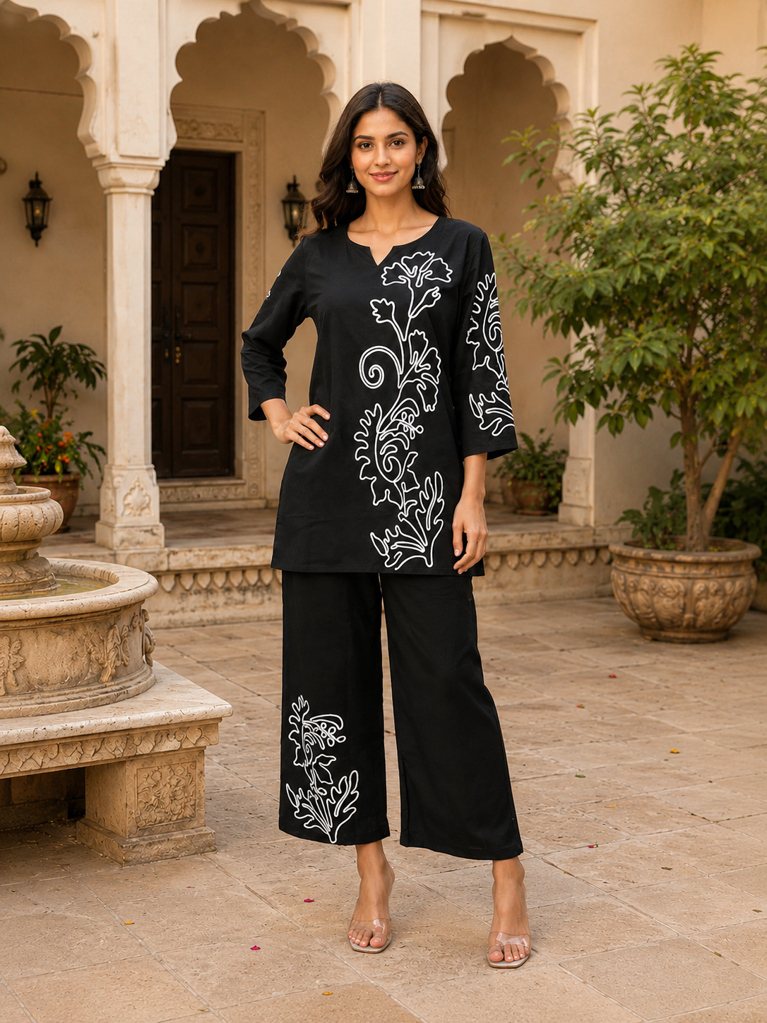 Black Aari Work 2pc Cotton Set